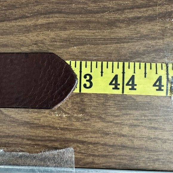 L.L. Bean Men's Brown Genuine Leather Belt, Large - Picture 10 of 10